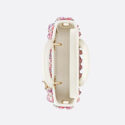 DIOR LADY D-JOY MICRO TASCHE AUS WEISSEM KALBSLEDER MIT ROSA BLUMENSTICKEREI UND STRASS
