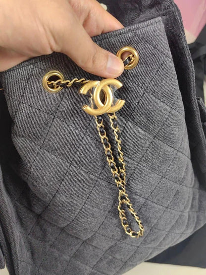 CHANEL 25 MEDIUM-TASCHE